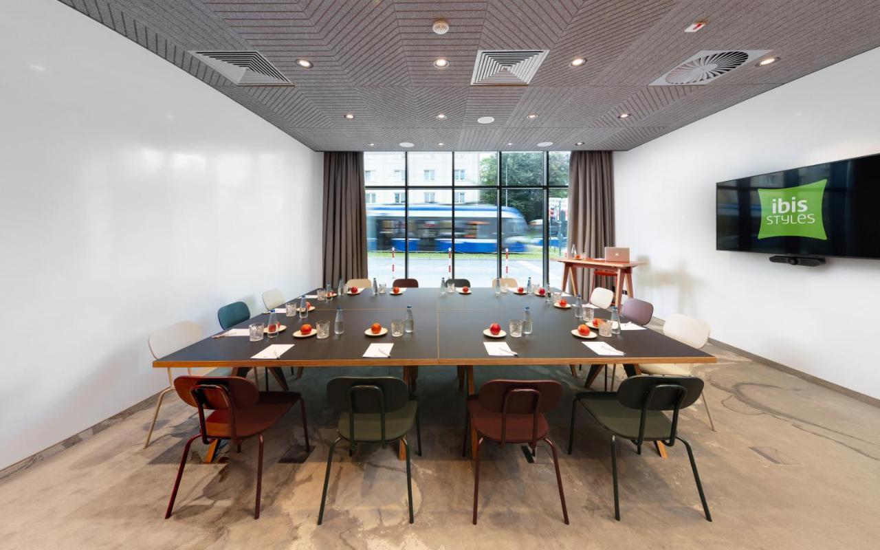 Ibis Styles Krakow Centrum Esterno foto